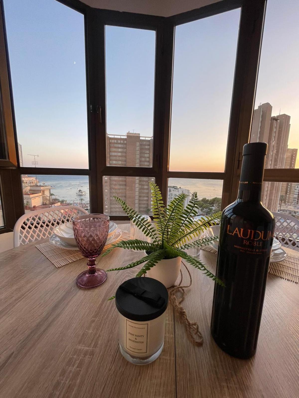 Suite Panoramic Benidorm Bagian luar foto
