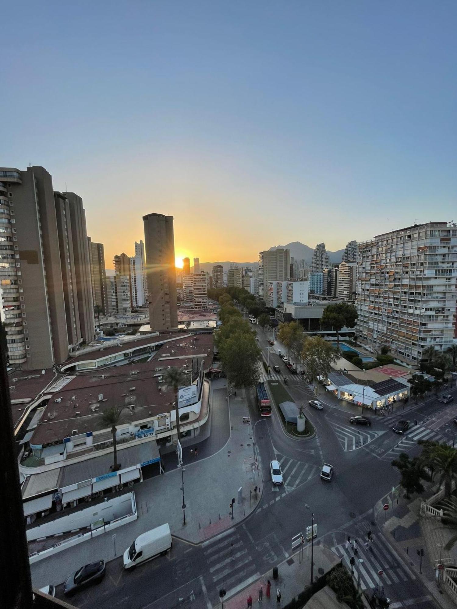 Suite Panoramic Benidorm Bagian luar foto