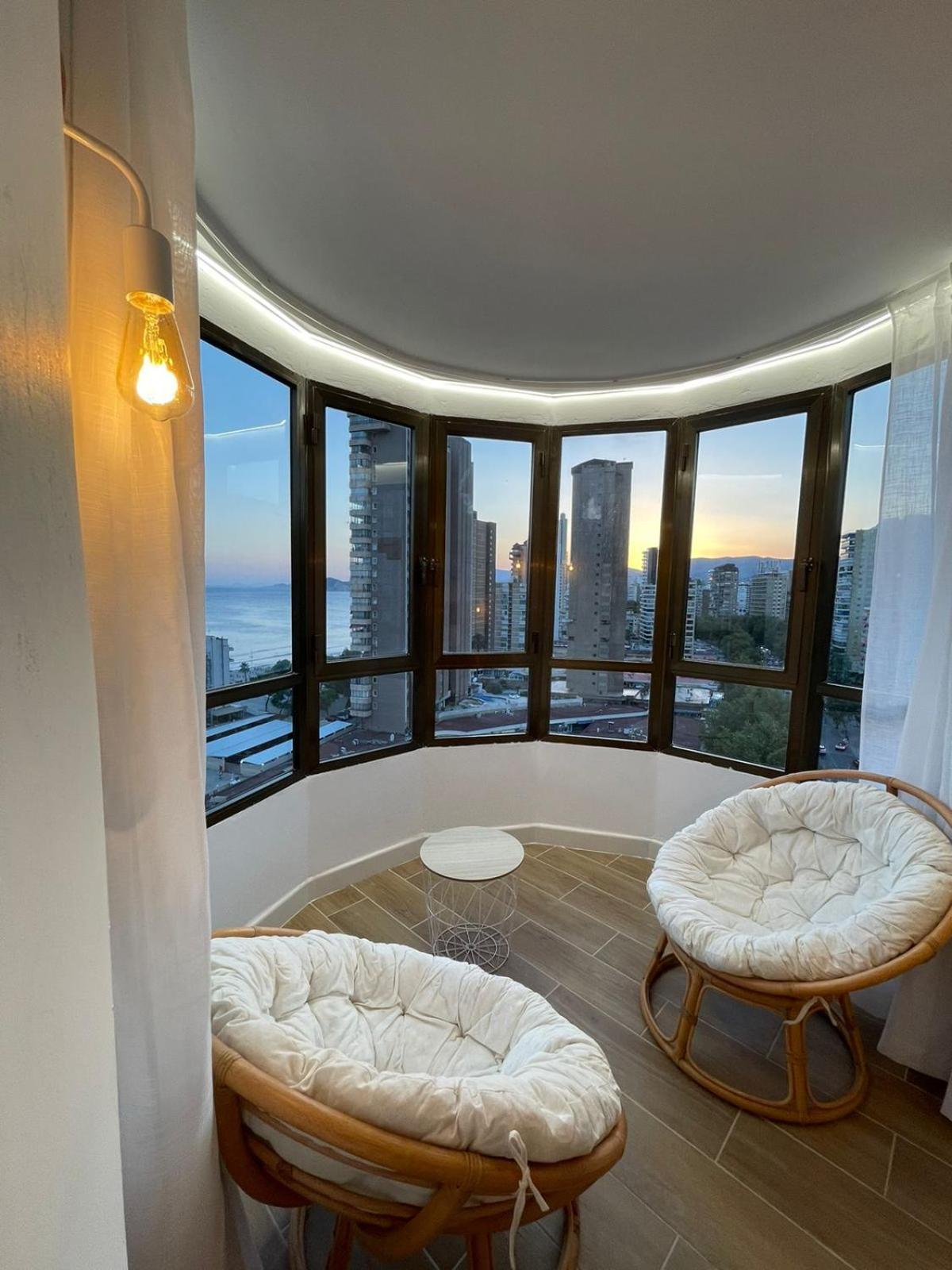 Suite Panoramic Benidorm Bagian luar foto