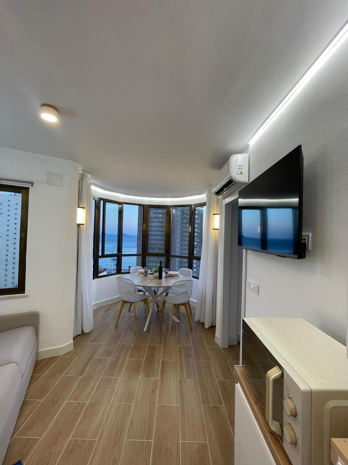 Suite Panoramic Benidorm Bagian luar foto